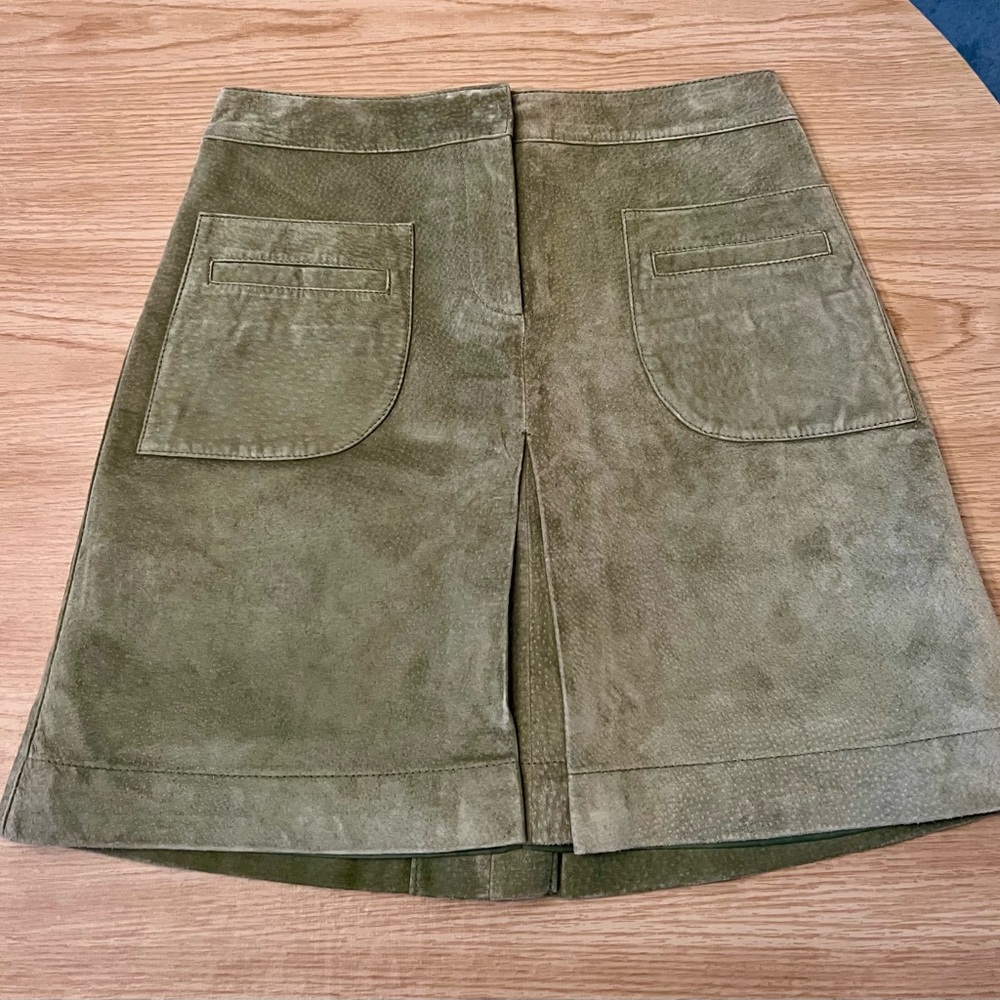 LILLY PULITZER VINTAGE DANA PIG SUEDE MINI SKIRT- SIZE: 2P